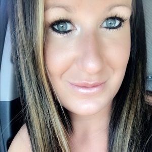 Meet your Posher, Jaclyn